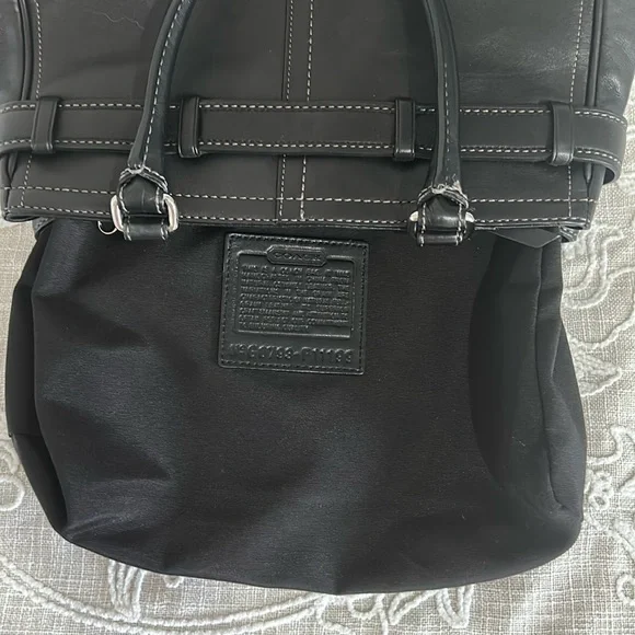 Coach Authentic EUC Hampton Smooth Black Leather Belted Detail Satchel Bag/COA - Picture 10 of 15